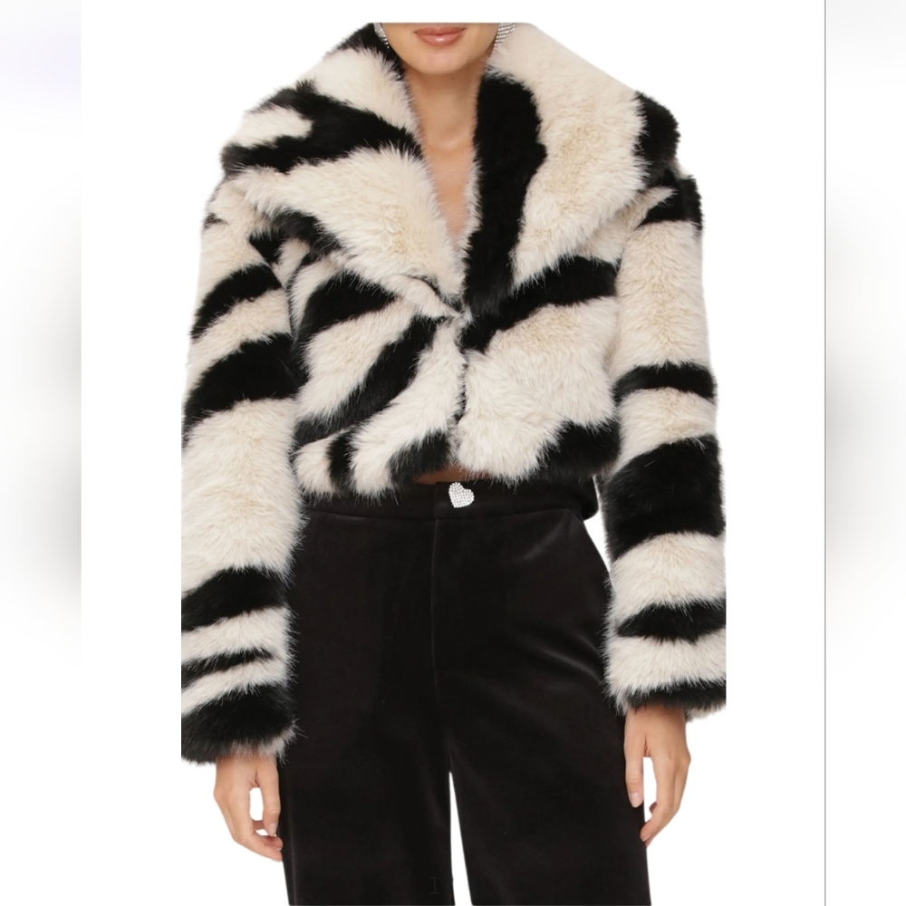 NWT Anthropologie Avec Les Filles Faux Fur Cropped Striped Jacket Size XS